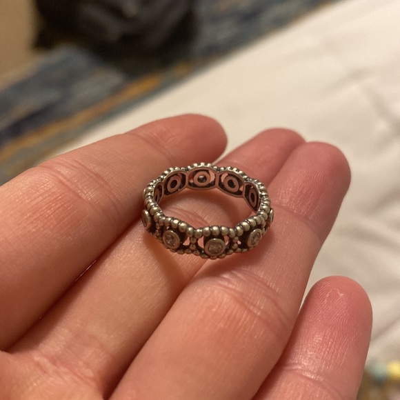 Pandora Her Majesty Ring - Picture 2 of 2